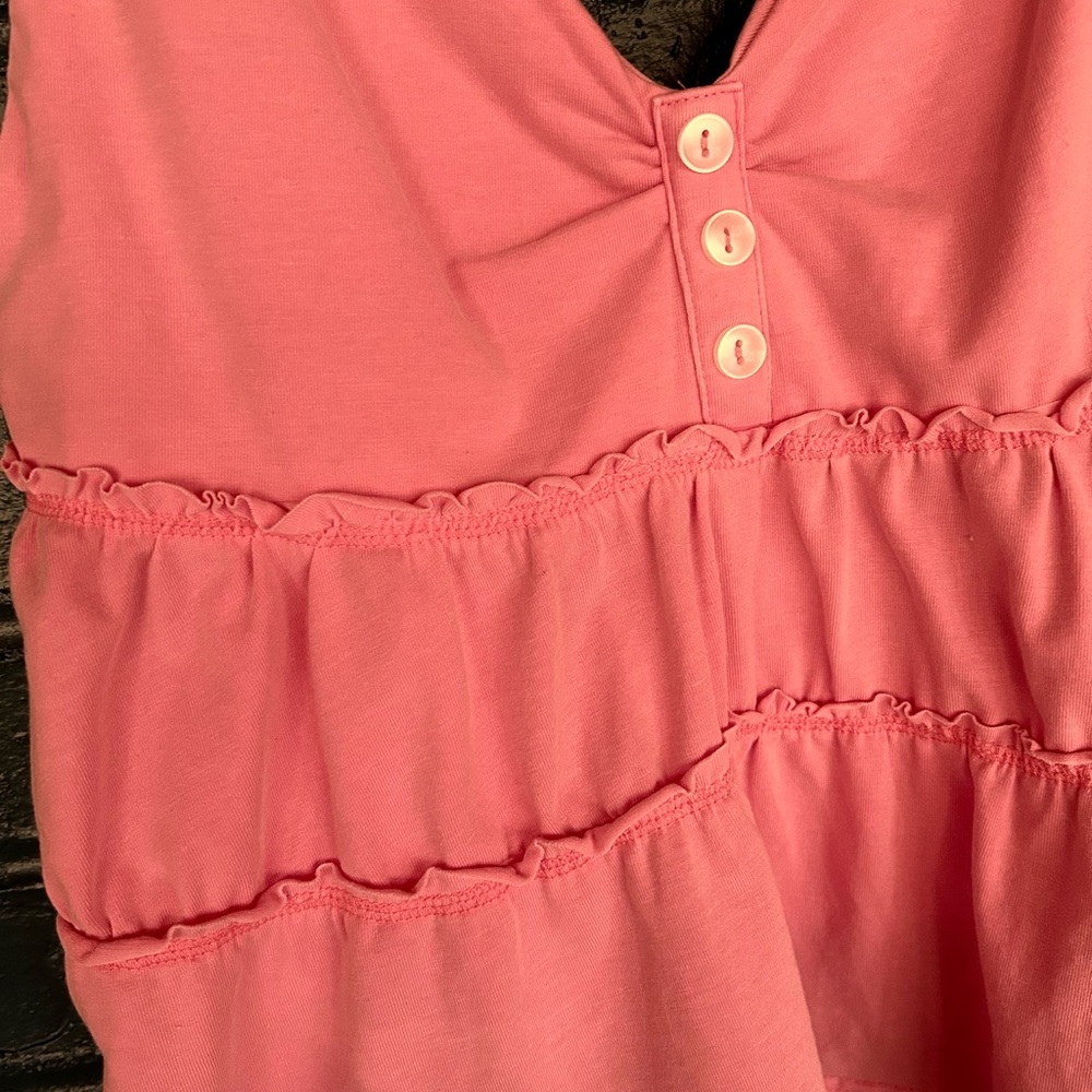 Chelsea &‎ Violet Pink Tank with Button Accents - Picture 6 of 8